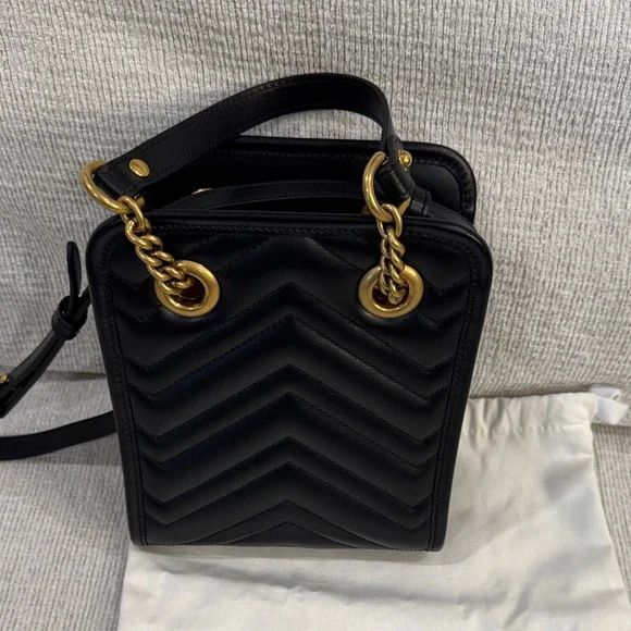 Gucci GG Marmont Black Quilted Crossbody with Gold Hardware. NEW - Picture 5 of 6